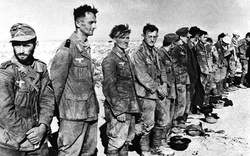 Vánoce v zajateckém táboře v Maroku 1944 Vánoce v zajateckém táboře v Maroku 1944