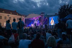 „Mezi námi“ – motto a téma promluv hlavních řečníků festivalu UNITED