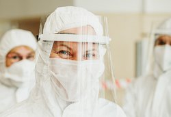 SETKÁNÍ KŘESŤANSKÝCH ZDRAVOTNÍKŮ 2021 SETKÁNÍ KŘESŤANSKÝCH ZDRAVOTNÍKŮ 2021