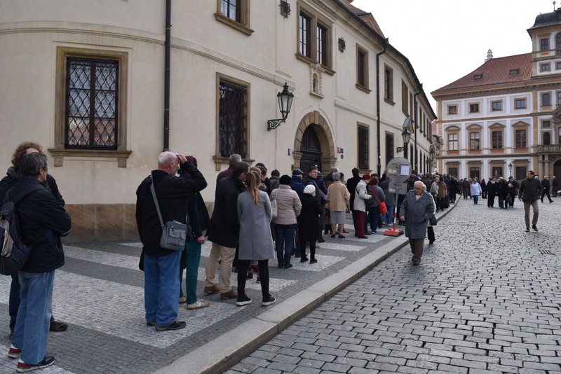 Kardinál Miloslav Vlk - rozloučení na Karmelu v Praze Hradčanech / foto: -IMA-