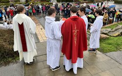 Květná neděle a téma kenoze