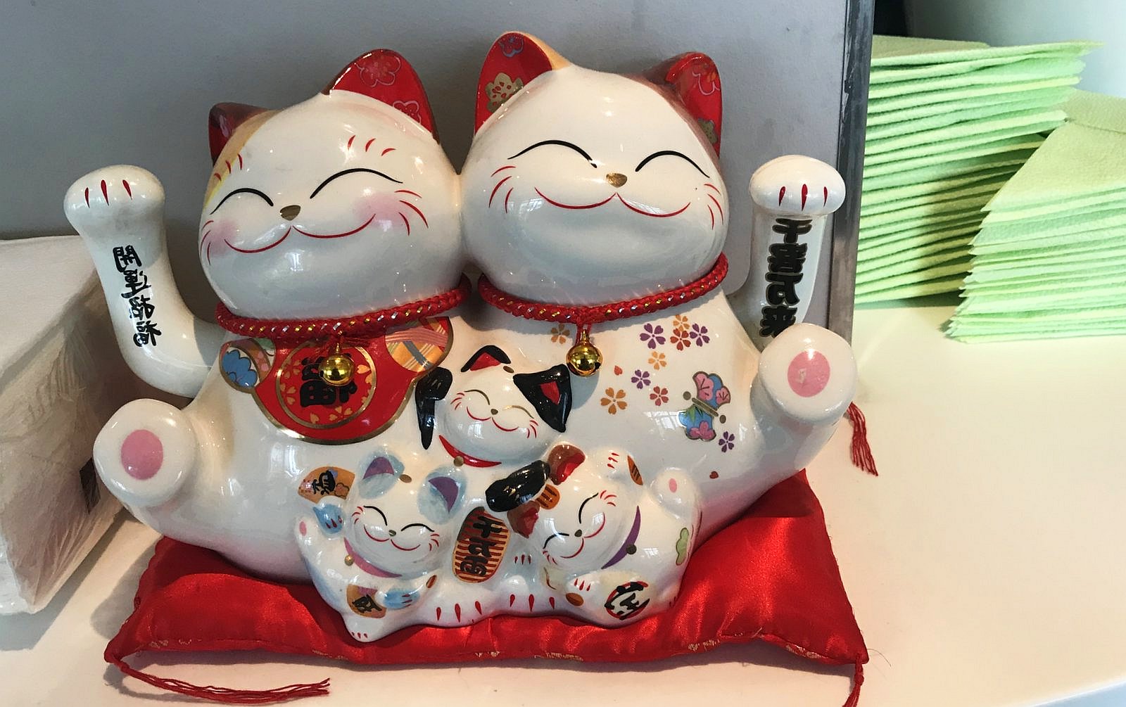 kočka, kočky, keramika, úsměv / -ima-