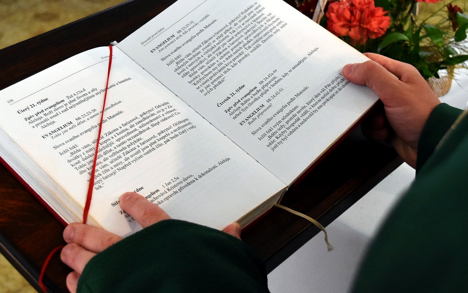 bible, ambon, kázání / -ima-