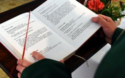 bible, ambon, kázání / -ima-