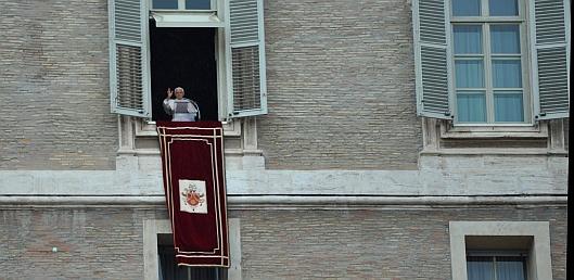 Papež Benedikt XVI. opouští svůj úřad